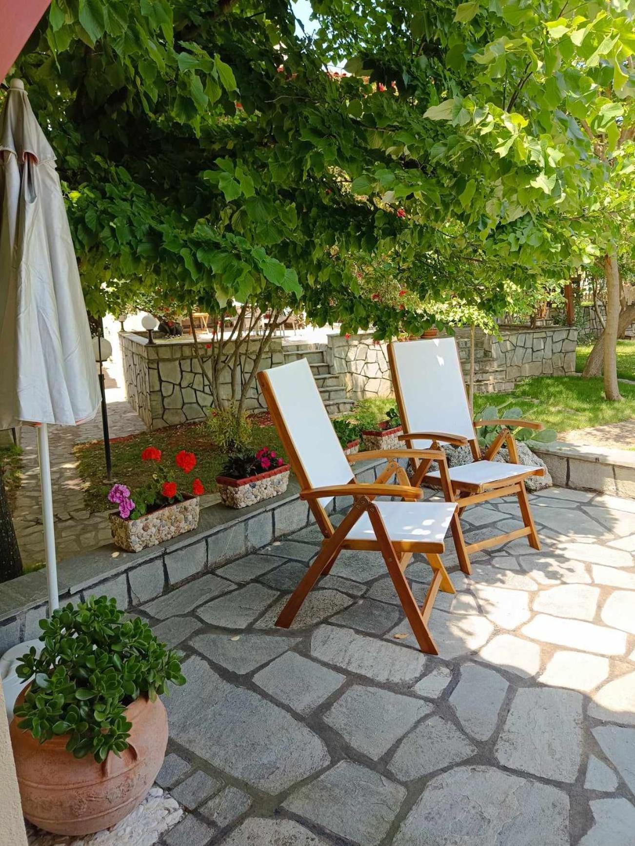 Georgia'S House Villa Nikiti  Bagian luar foto